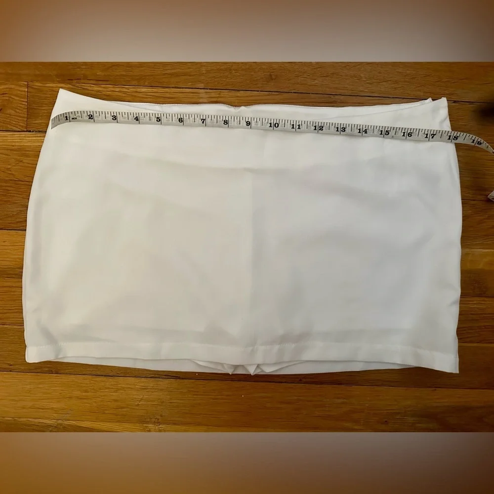 🌷 SHEIN White Skort Athletic Wrap‎ Skirt Shorts Women Size L Spring Style